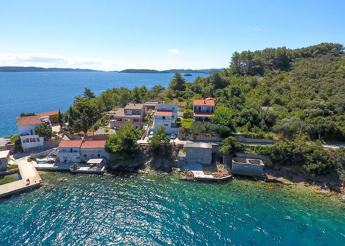 Ivo Apartamento Savar